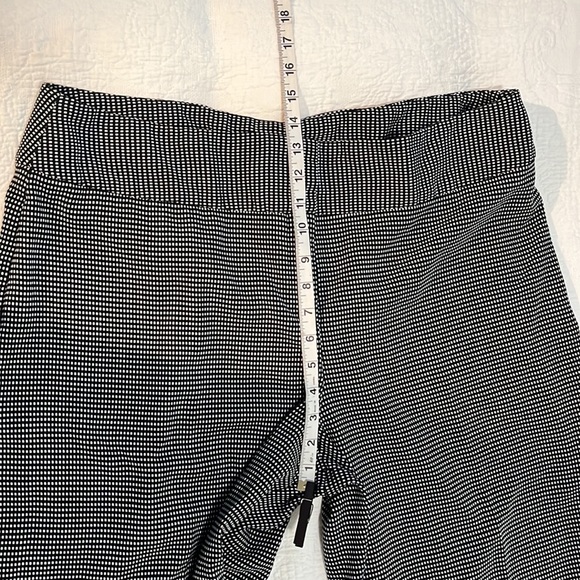 Alfani Black and White Checkered Stretch Wide Leg Dress Pants - Picture 5 of 7